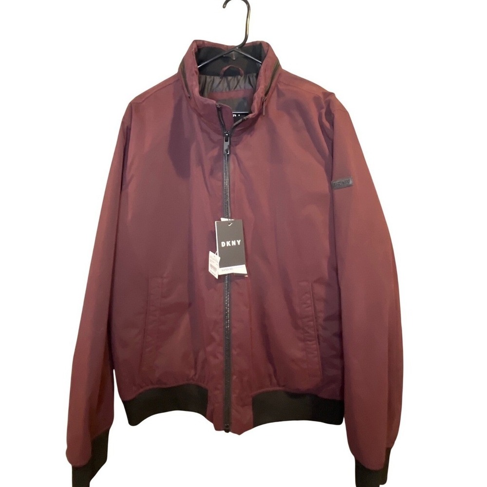 DKNY Mens Deep Plum Water Resistant Ultra Loft Bomber Jacket M28410303 Large NEW